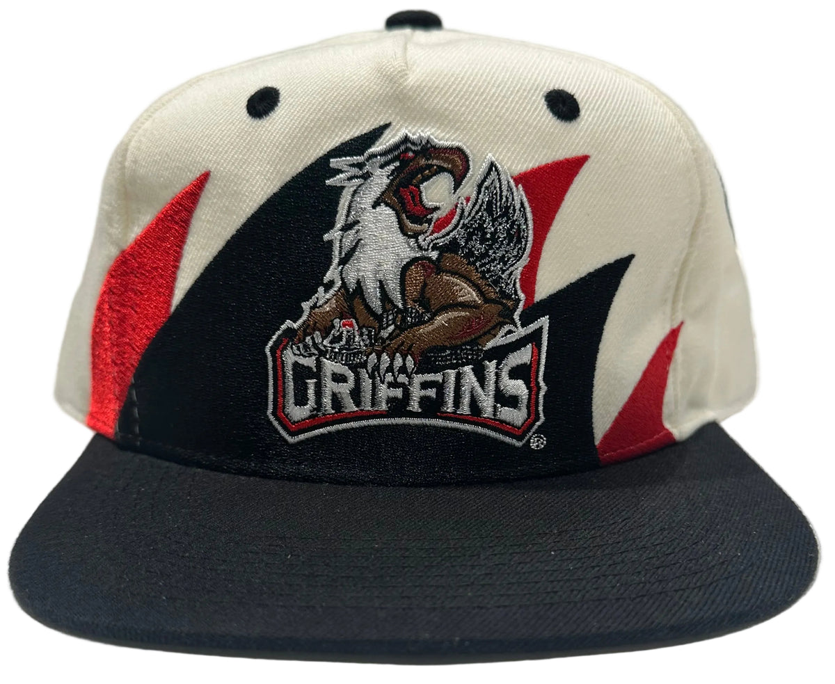 HAT Sharktooth